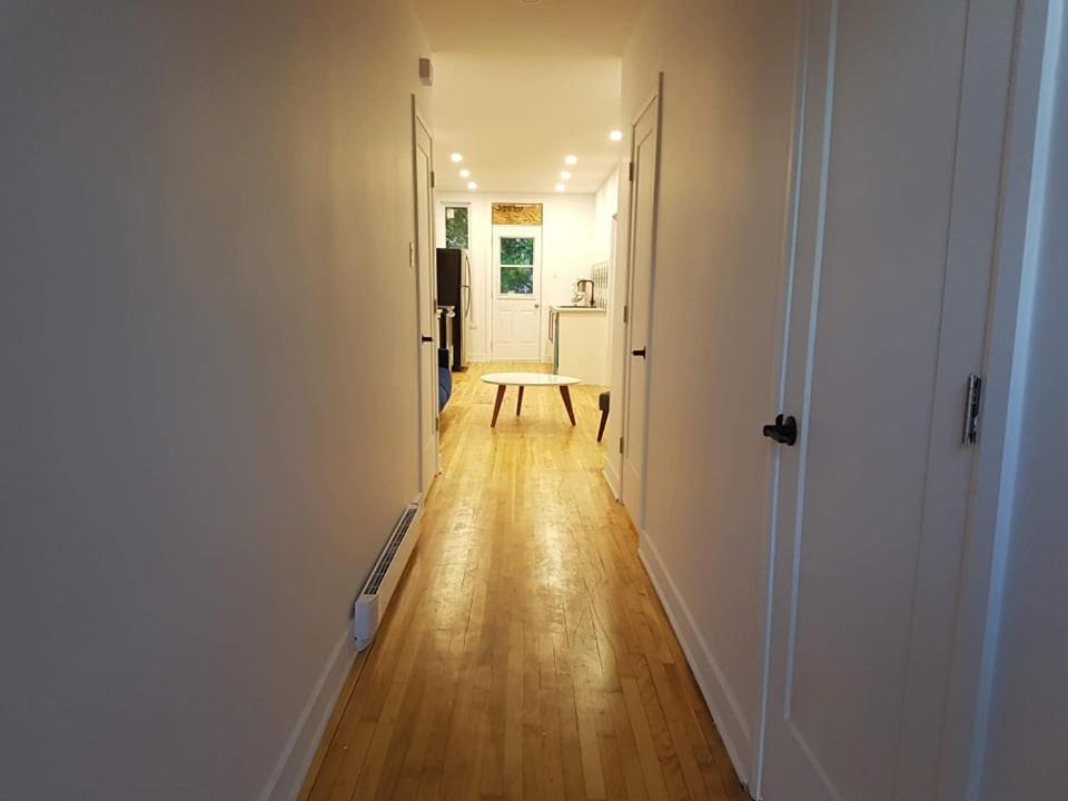 Continental Breakfast Ili Pet Friendly Ili Room A 몬트리올 외부 사진