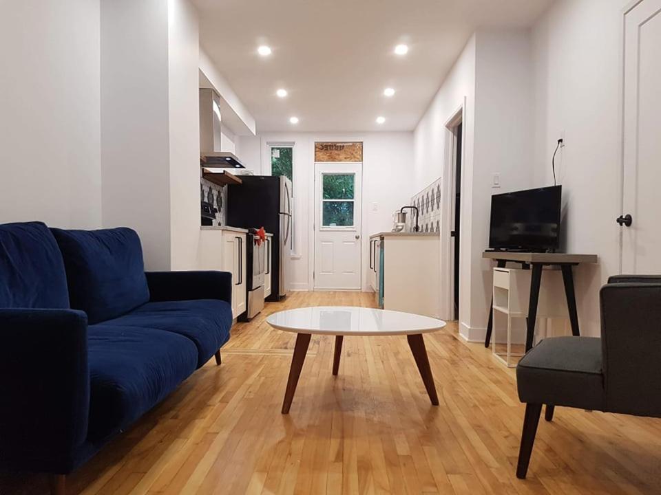 Continental Breakfast Ili Pet Friendly Ili Room A 몬트리올 외부 사진